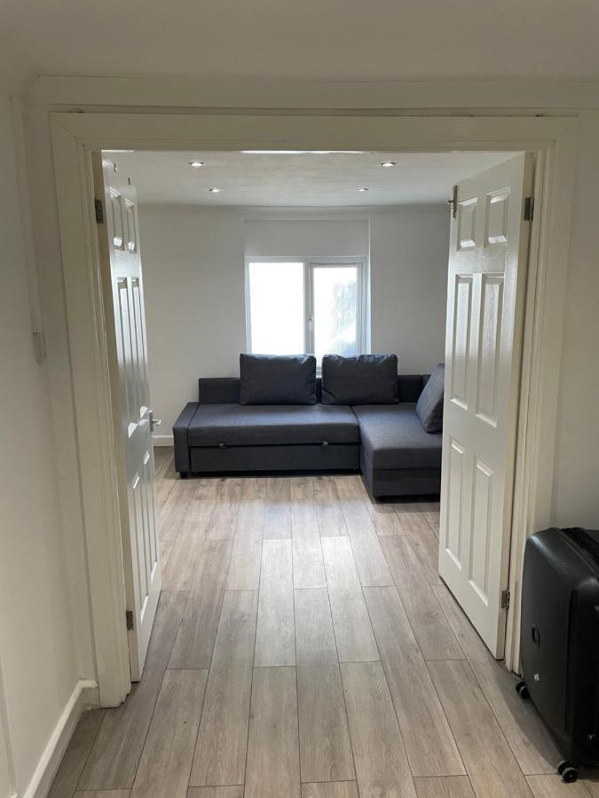 Plough Way Flat Appartement Londen Buitenkant foto